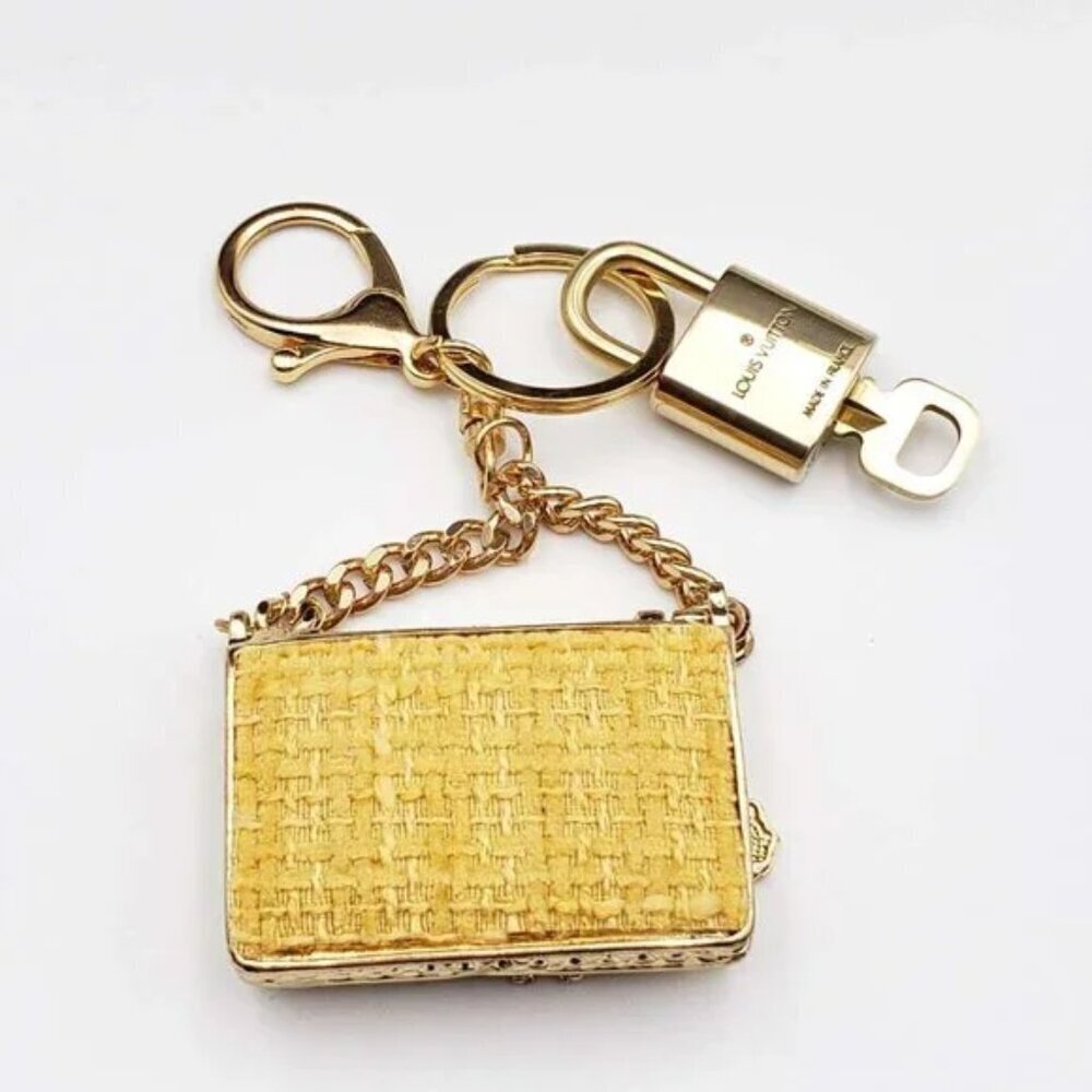 Louis Vuitton Gold Lock 🔒 Authentic LV Key + Unbranded Tweed Bag Charm - Picture 3 of 7